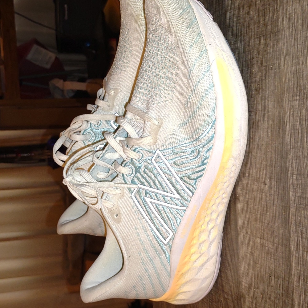 New Balance fresh foam vongo